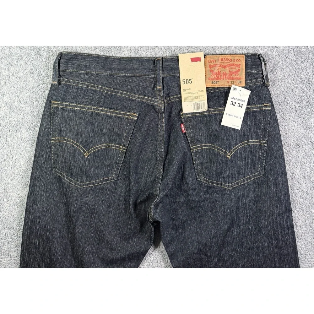 NWT Levi's Men's 505 Regular Fit Jeans Tumbled Rigid 32x34 Dark Wash Indigo